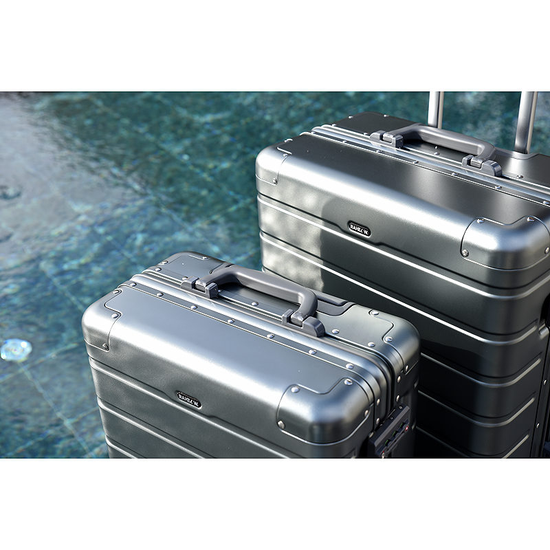 RW Travel Kuffert Aluminium 24 Tommer Titanium