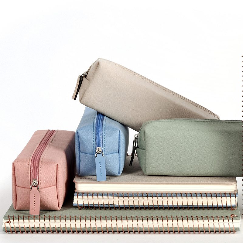 KOZO Penalhus Sand