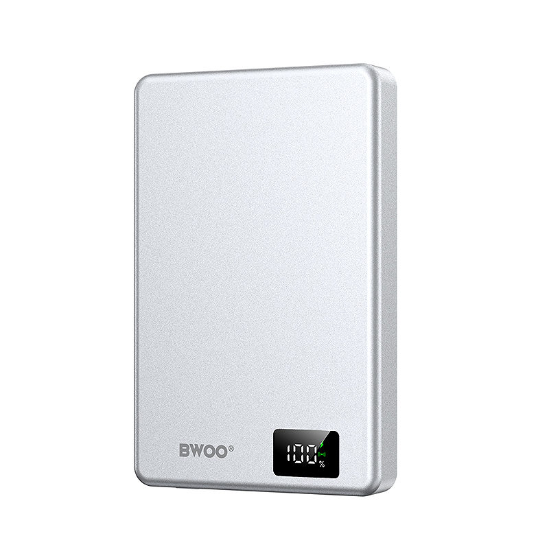 BWOO ultra-slim aluminium magnetic power bank P76 PD 20W 10000 mAh with digital display and USB-C port black
