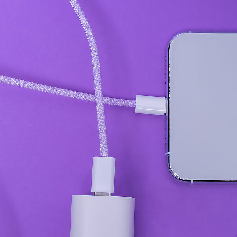Maxlife MXUC-06 cable USB-C - USB-C 1,0 m 20W purple nylon - Billede 3